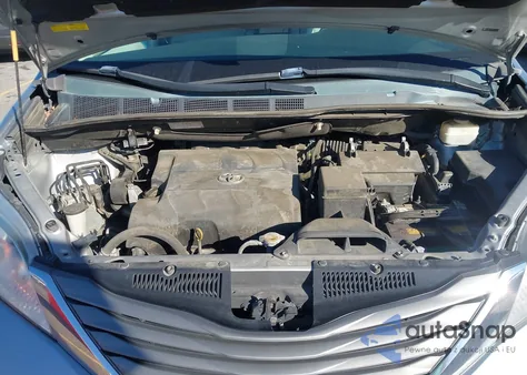 2014 Toyota Sienna Xle V6 8 Passenger из США, поврежденный, VIN 5TDYK3DC6ES453174